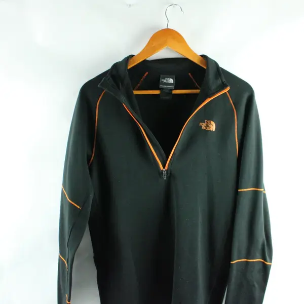 The North Face Men's Quarter Zip Pullover Black Orange Medium