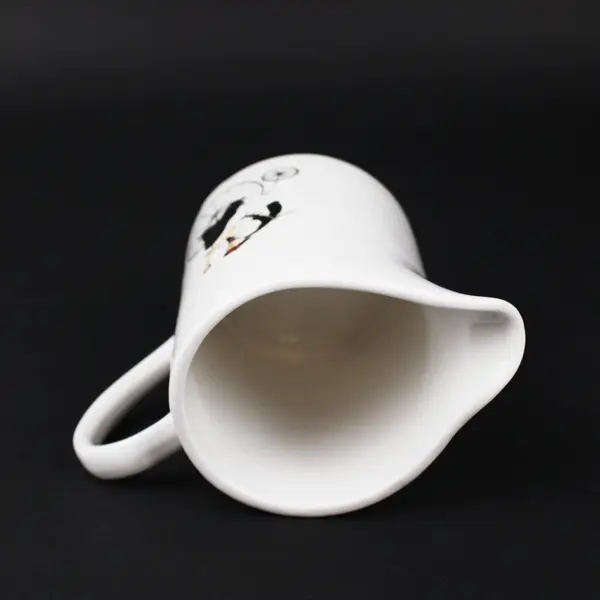 Oneida Kitchen Chefs To Go Creamer Pitcher Milk Server