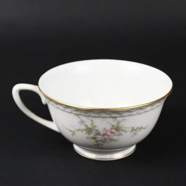 Vogue Fine China Old Rose Footed Teacup Pink Floral Gold Rim