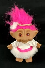 Vintage Ace Novelty Girl Troll Doll 4.5" Magenta Hair & Outfit Pre-Owned
