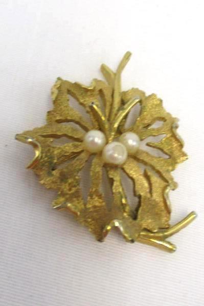 Lot of 3 Vintage Gold Tone Broach Pins Pear Rhinestone Accents Trifari Usner