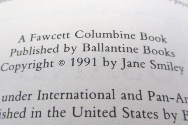 A Thousand Acres by Jane Smiley Soft Cover 1991 Ballantine Books