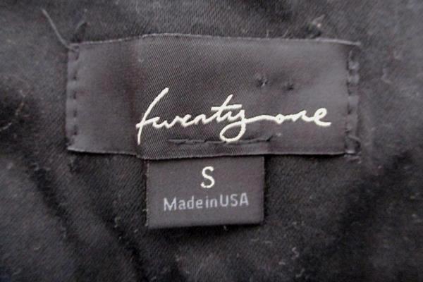 Womens Twenty One Black Cuffed Button Detail 2 Pockets Stretch Short Shorts Sz S
