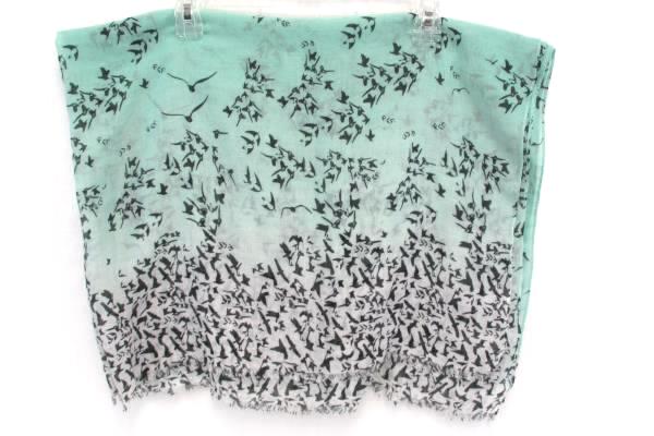 Lot of 2 Women's Accessories Black Clutch Clasp Wallet Teal Bird Print Scarf