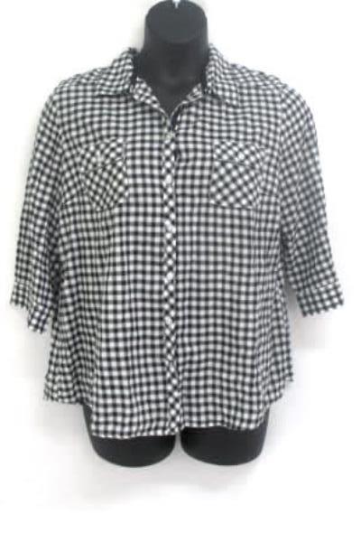 Lot of 2 Women's Tops Maurices Croft & Barrow Red Black White Striped Plaid Sz L