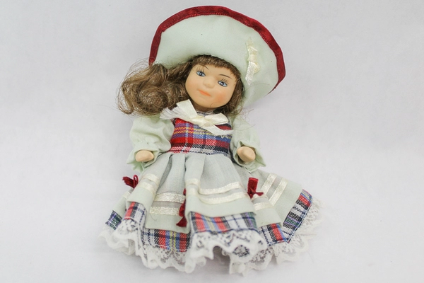 Lot of 2 Vintage Ethnic Porcelain & Cloth Dolls 5" Tall Collectibles