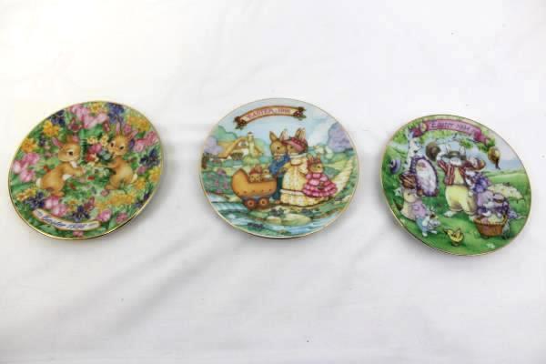 Lot Of 6 Avon Bouquet Easter Plates 1991 to 1996 Porcelain Trimmed 22K Gold