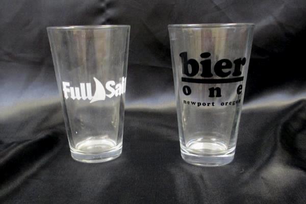 Lot of 2 Beer Glasses Cups Full Sail Bier One Newport Oregon Glassware Clear
