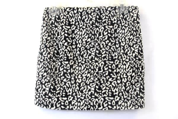 XXI Short Pencil Skirt Black White Design Women's Size Medium