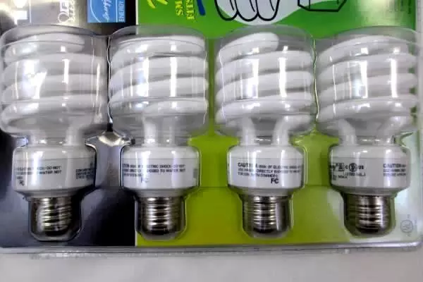 Feit Electric 100 Watt Replacement Light Bulb Last 13 Times Longer 4-Pack