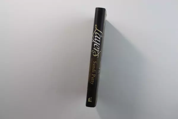 Layers by Sandi Patty Hardcover Book 2008 Thomas Nelson Good Condition