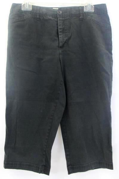 St. John's Bay Women's Capri's Stretch Pants Black Size 12