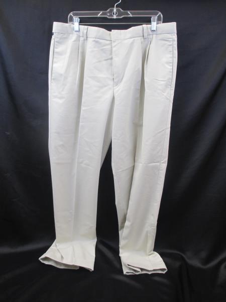Men's Pants By Dockers Cream Khakis Classic Fit Pleated Size W38 x L30