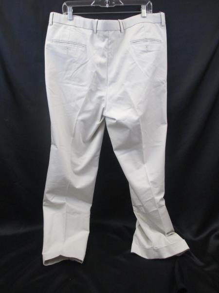 Men's Pants By Dockers Cream Khakis Classic Fit Pleated Size W38 x L30
