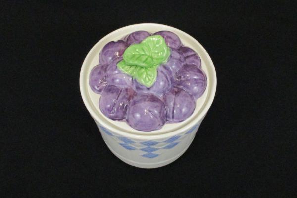 Vintage Pfaltzgraff Hopscotch Fruit Canister Kitchen Decor Ceramic USA