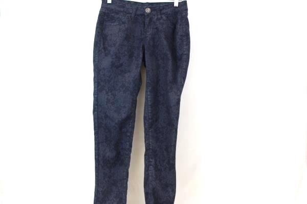 Wrangler Pants Dark Blue Floral Design Ultra Low Rise Women's Size 1x33