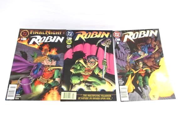 Lot of 5 DC Comic Books About Robin