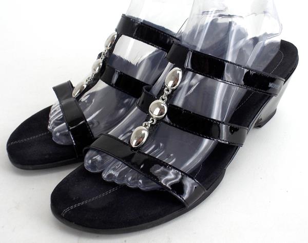mephisto black patent leather sandals