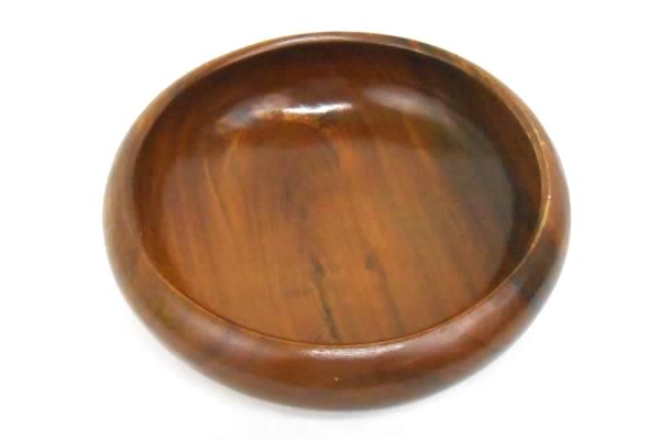 Decorative Dark Brown Wood Bowl Display with Wicker Floral Trivet Pad