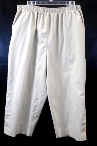 Women's Capri's By Draper's & Damon's 65% Polyester Tan Stretchy Waist Size 16W