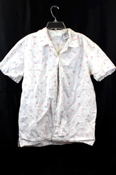 Women's Button Up Blouse By Bobbie Brooks White Floral Size Medium