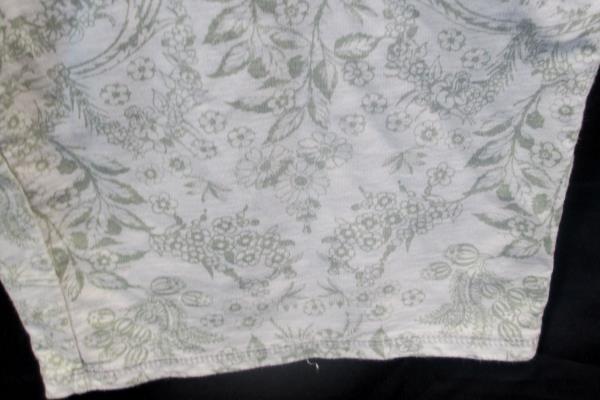 Capris by L.A. Movers White w/ Green Floral Women's Size XL