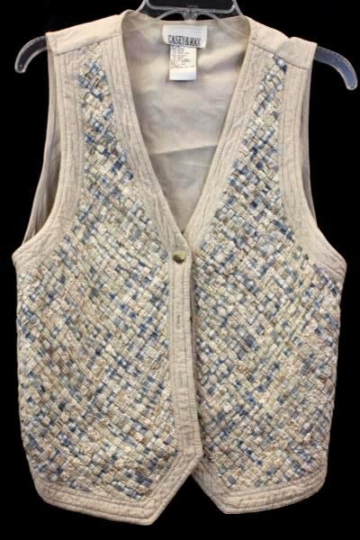 Woman's Casual Vest Brown Made By Casey & Max