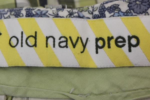 Old Navy Prep Junior Boy's Shorts Size 6 Multi-Colored 4 Pockets Striped