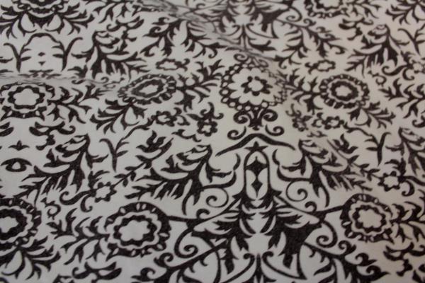 Top By GREAT NORTHWEST White Brown Design Neck Netting Women's Size Large