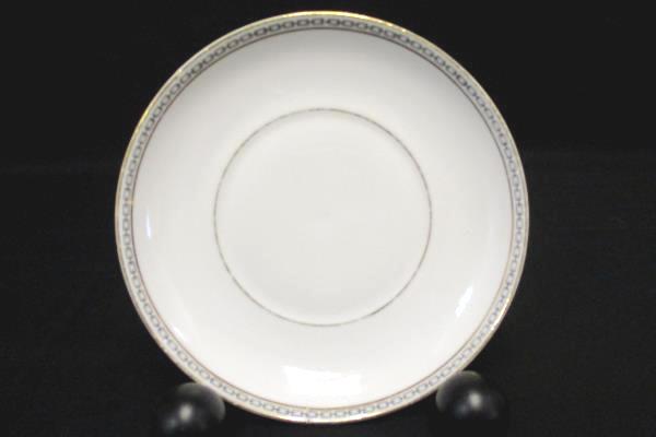 Vintage 4 Piece Set Heinrich & Co Selb Dallas China 4 Saucers Bavaria