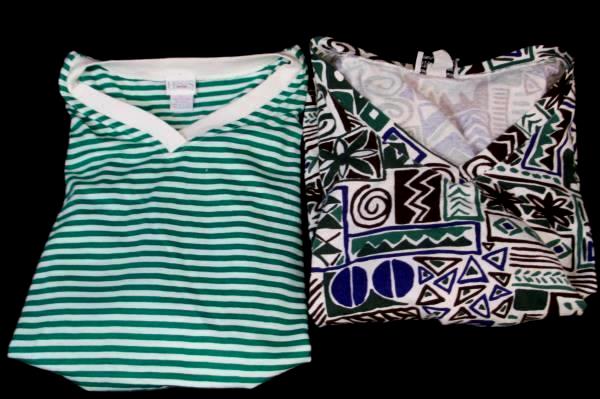 Lot of 2 T-Shirts By Honors & Star Cody Green White Blue V-Neck Women's Size L