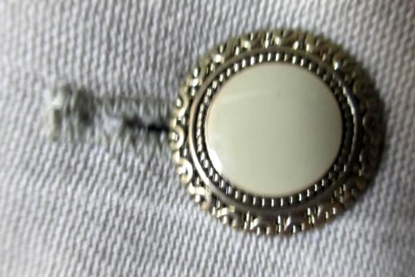 Bentley Tan Shorts Half Stretchy Elastic Waist Women's Size L Gold Button