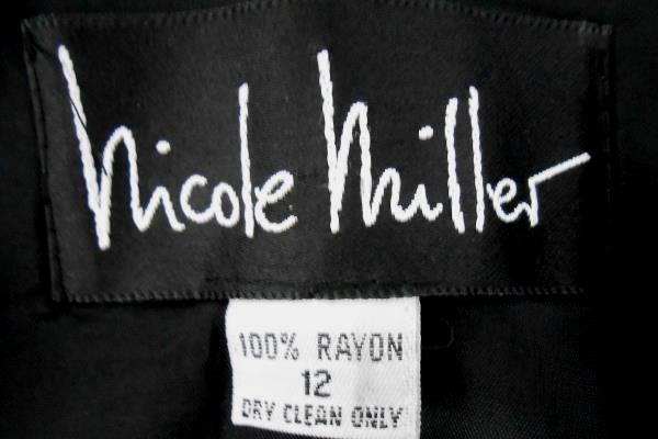 NICOLE MILLER Black with White Trim Sweetheart Dress Little Black Dress Size 12