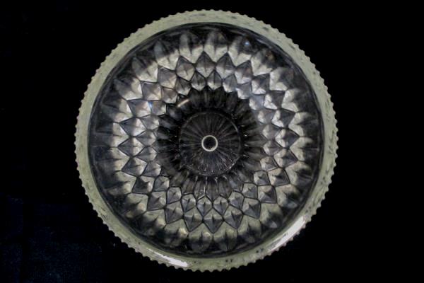 Set of 2 Arcoroc France Glass Serving Bowls 5" Diamond Cut & 5" Scalloped Edge