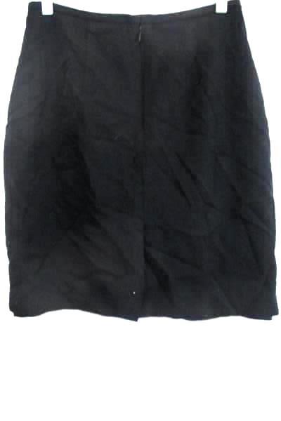 Banana Republic Women's Skirt Black In Color Size 8