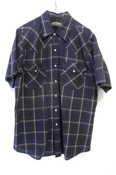 Men's Dark Blue Casual Button Up Shirt By Canyon Guide Size Large.