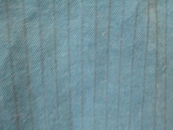 Van Heusen Men's Collared Long Sleeve Dress Shirt Dark Blue Size L(16-16 1/2)