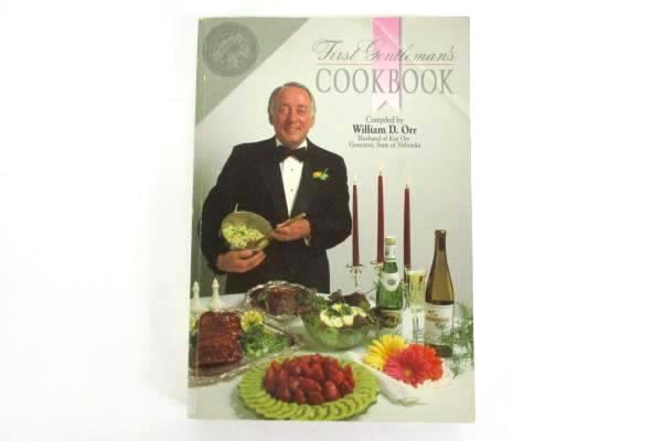 Lot of 3 Vintage Cookbooks First Gentleman's Microwaving Webster's Barbecue