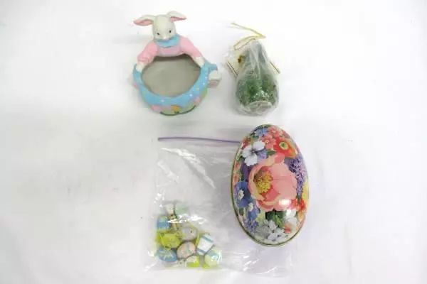 Large Lot of Easter Decor & More Plastic Easter Eggs Grass Mini Ornaments Tin
