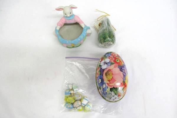 Large Lot of Easter Decor & More Plastic Easter Eggs Grass Mini Ornaments Tin