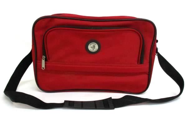 2 pc Carry On American Trunk & Case Red Shoulder Bag & Makeup Shave Case
