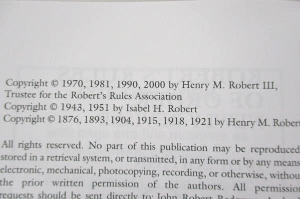 Robert's Rules of Order Newly Revised, 10th Edition 2000 Paperback