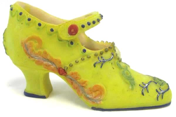 Set of 2 World Bazaars Decorative Collectible Resin Shoe Statue Display Decor
