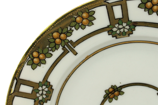 Nagoya SNB Nippon Gold Gilded Fruit And Flower Pattern Plate