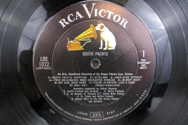 South Pacific - Rodgers & Hammersteins Vinyl Record Album LP - 1958 - SB2011