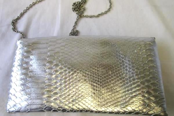 Women's Silver Scale Hand Purse w/ Lightweight Shoulder Chain By Limited Edition