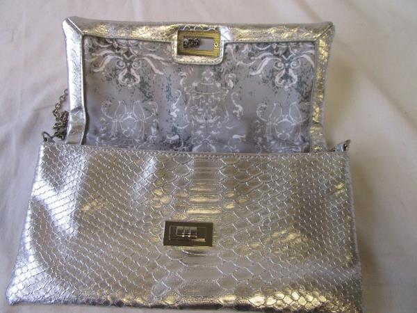 Women's Silver Scale Hand Purse w/ Lightweight Shoulder Chain By Limited Edition