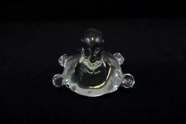Art Glass Clear Turtle Figurine Knick Knack Glass Paper Weight 