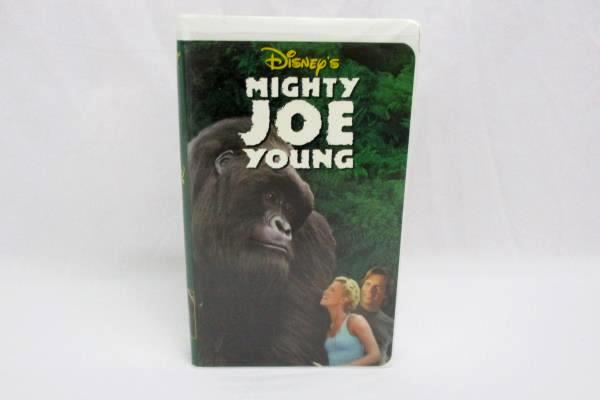 Lot Of 2 Disney VHS Family Movies Mighty Joe Young Don Knotts Gus Clam Shell