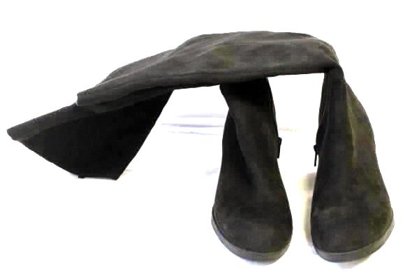 Women's Matte Black Jack Tall Knee High Suede Heel Boots By Old Navy Size 8